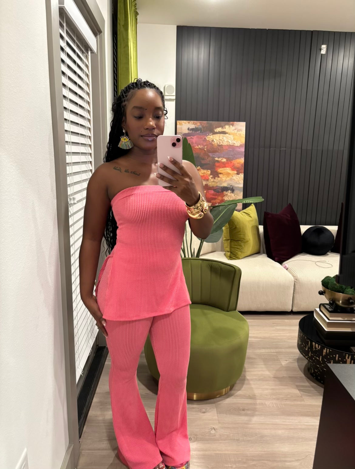 Gabby set